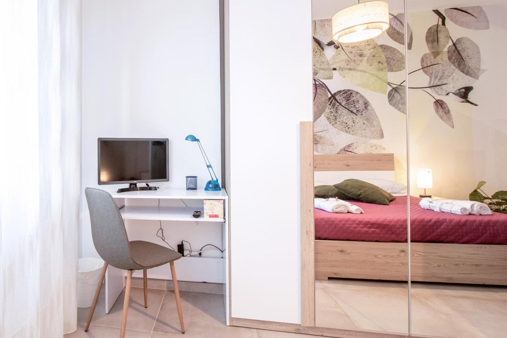 Green House Exclusive Suite Near Metro A 로마 외부 사진